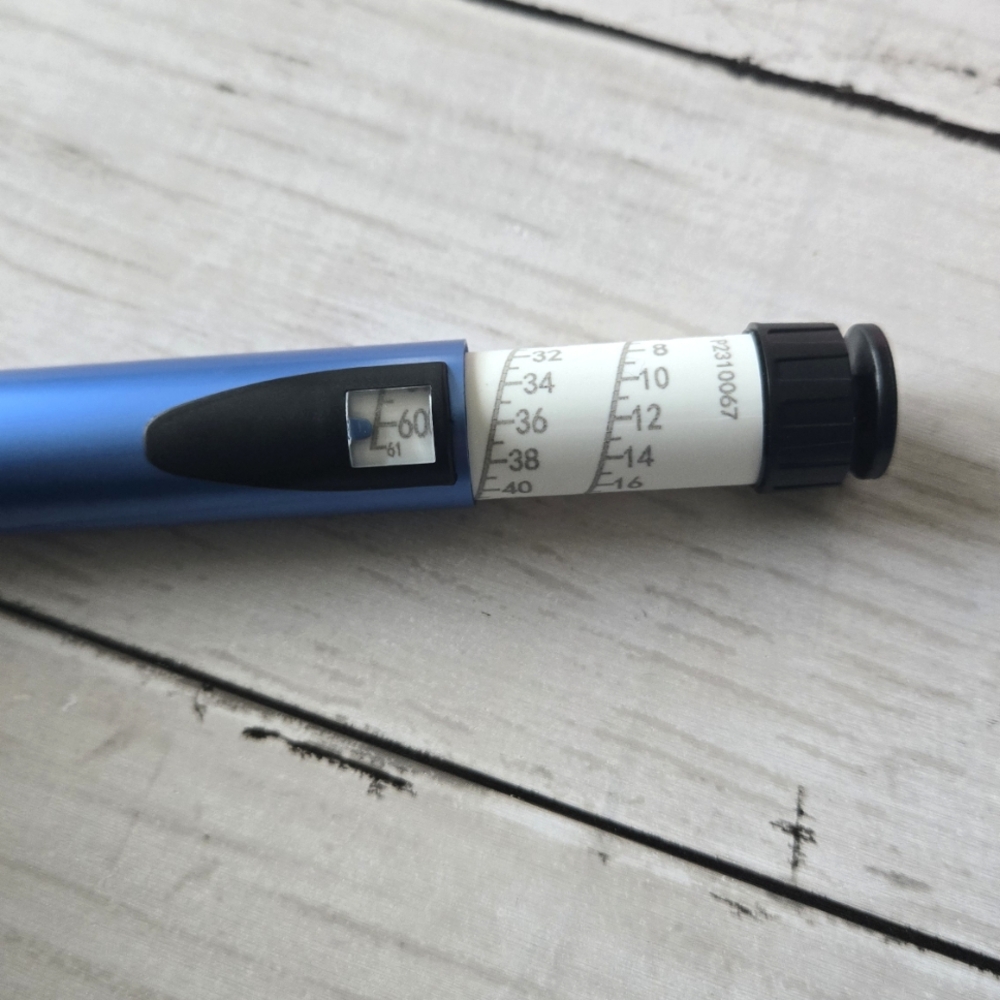 Reusable Injection Pen - Blue - Picture 3 of 5